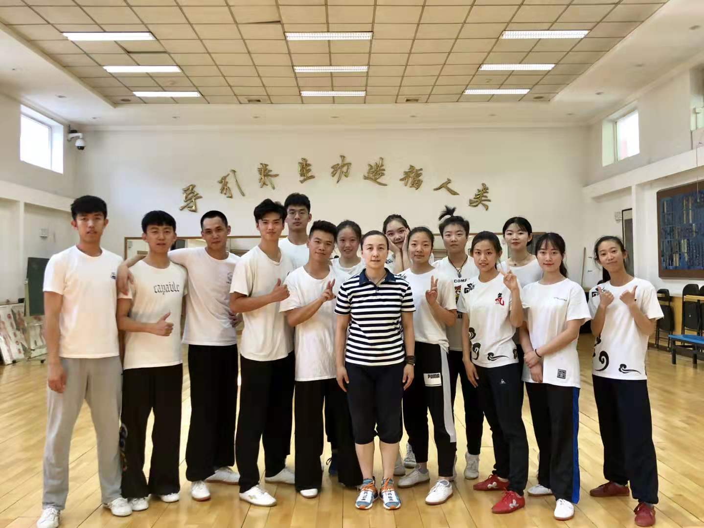 PG电子·仿照器(试玩游戏)官方网站