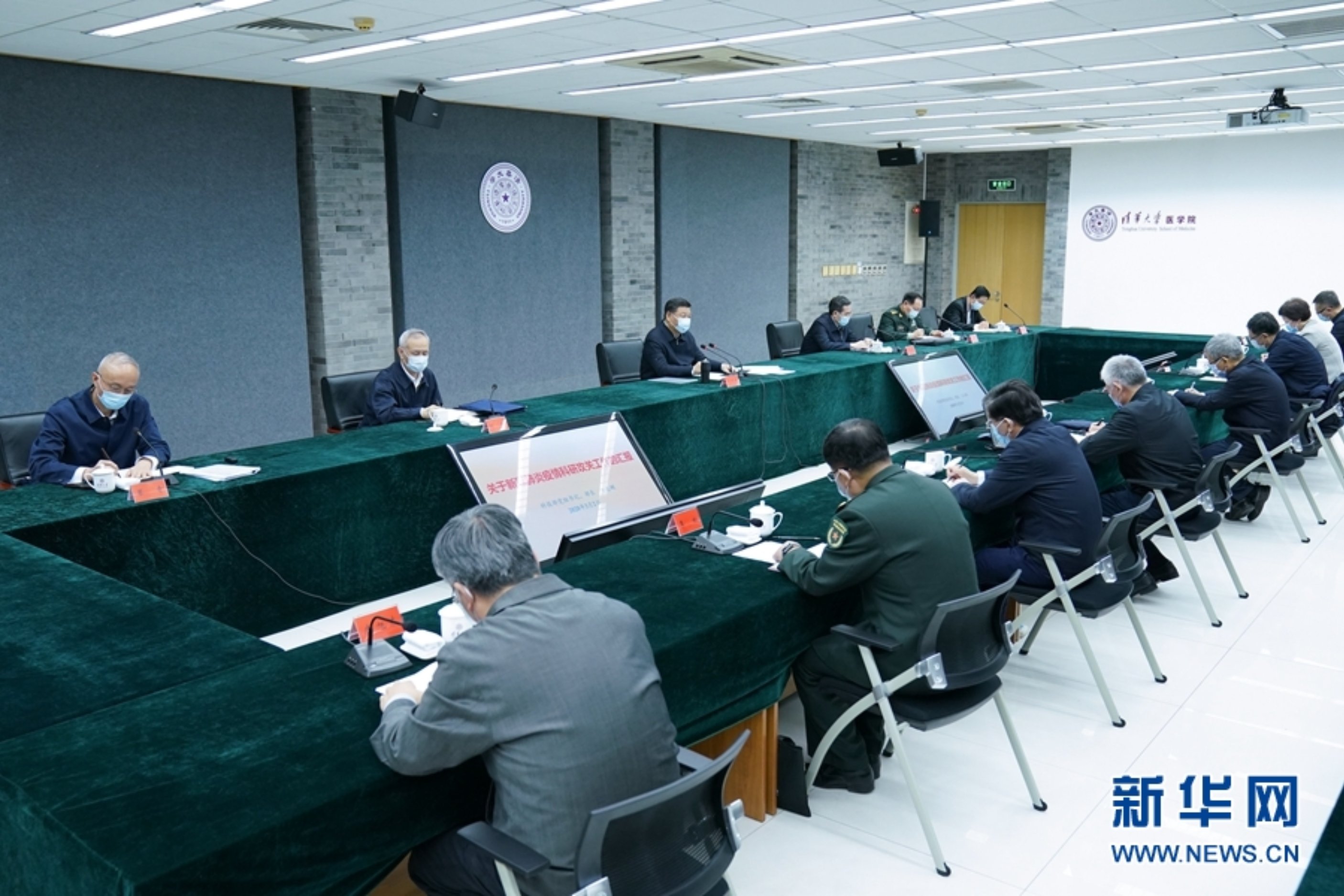 PG电子·仿照器(试玩游戏)官方网站