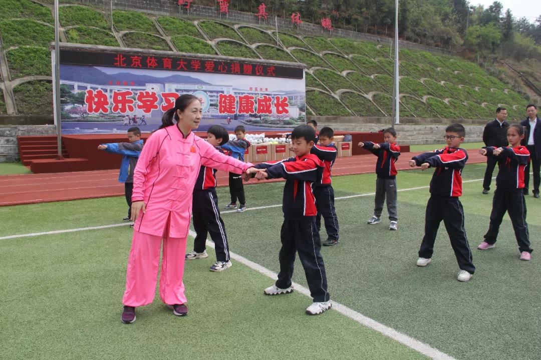 7a486701b89440a1877194384cfb3784.jpg 7a486701b89440a1877194384cfb3784.jpg